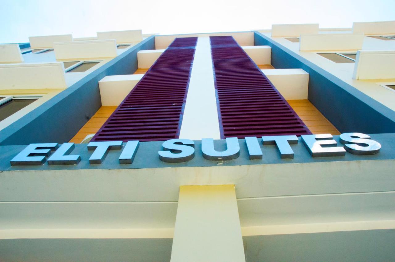 Elti Suites By Bluebookers Angeles Esterno foto