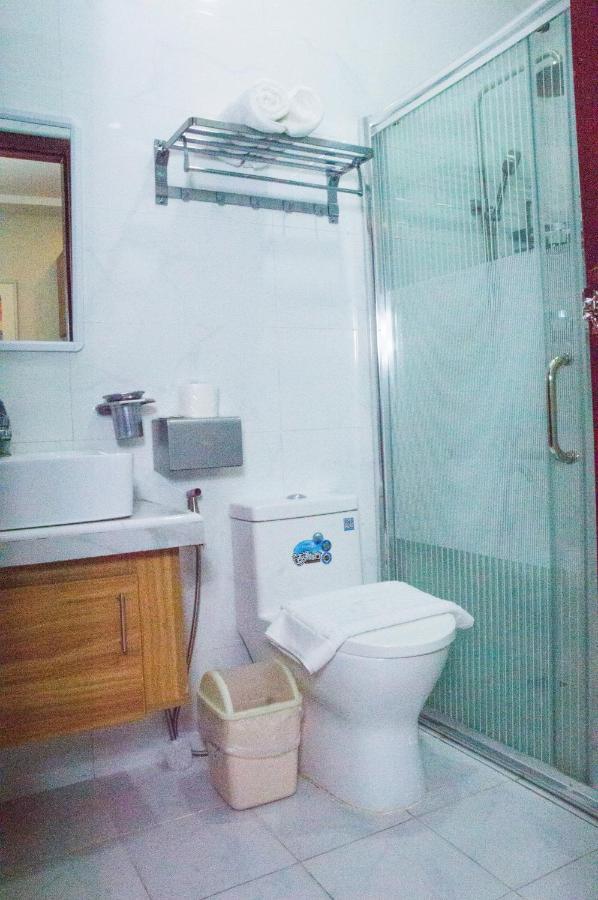 Elti Suites By Bluebookers Angeles Esterno foto